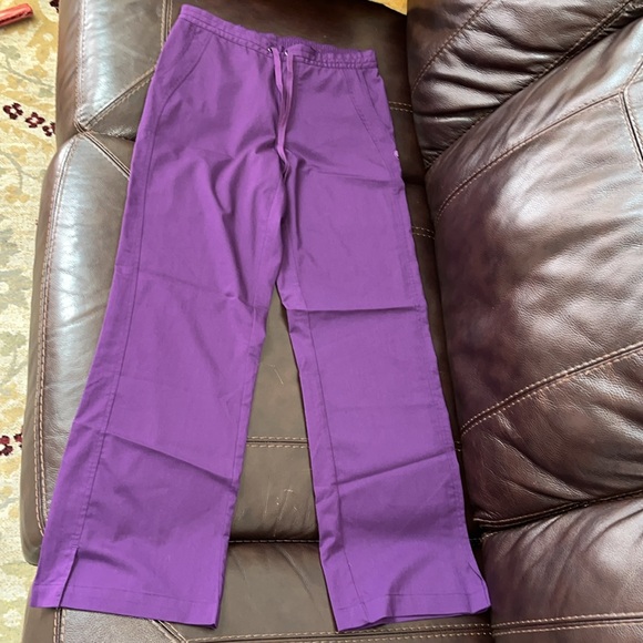 Yoga scrubs - Picture 5 of 8